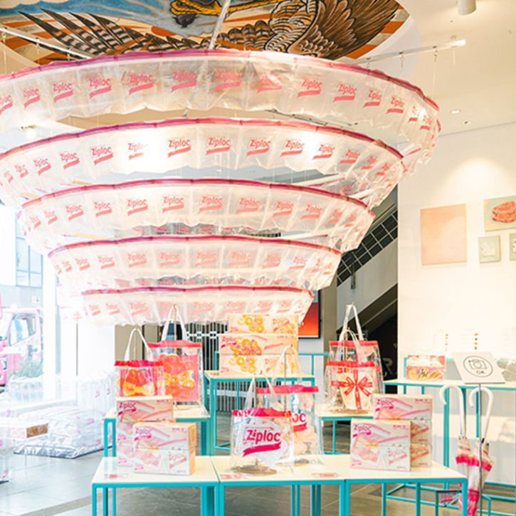 00s archive BEAMS ピンク Knit Mサイズ 藤井風 Crystal Melody: 10-Year-Old's Enchanting Performance of